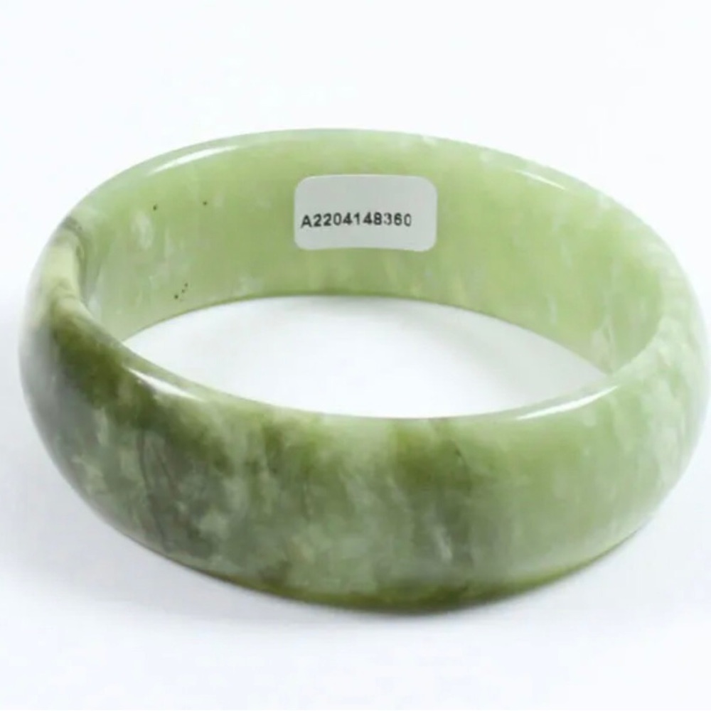 60mm Chinese Certified 100% Natural Green Xiu Jade Bracelet Bangle j5078 inside
